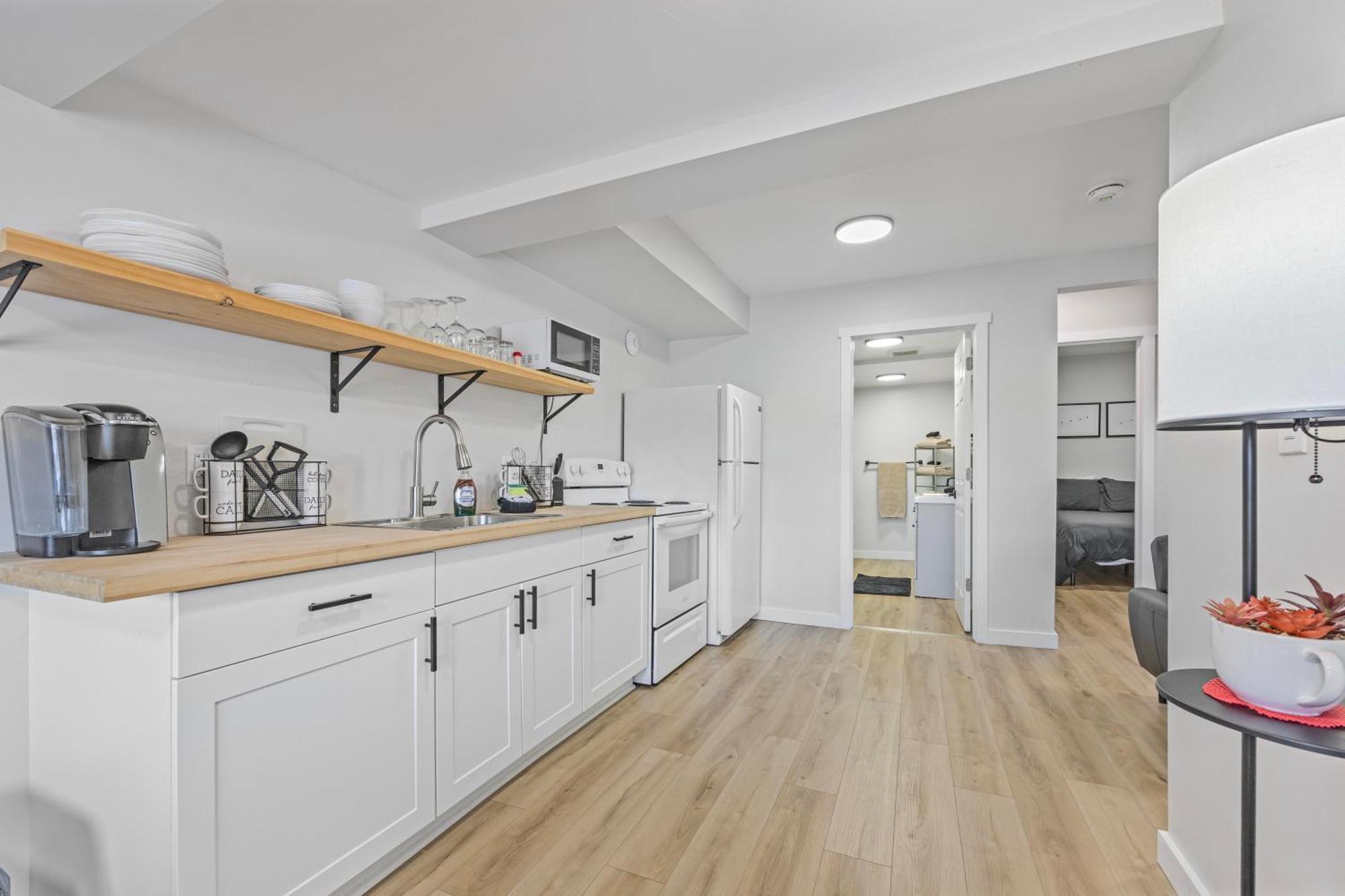 Riverfront Cottages ワサガビーチ エクステリア 写真